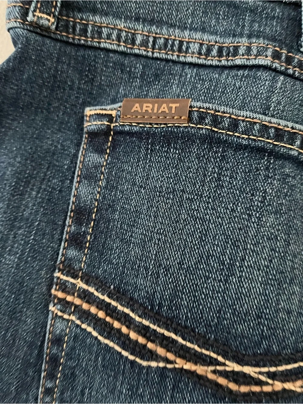 Ariat Men's BOOT CUT  Jeans Size 44x32